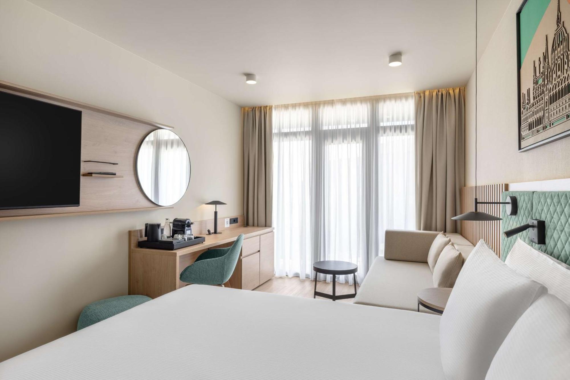 Hilton Garden Inn Debrecen City Center Екстериор снимка