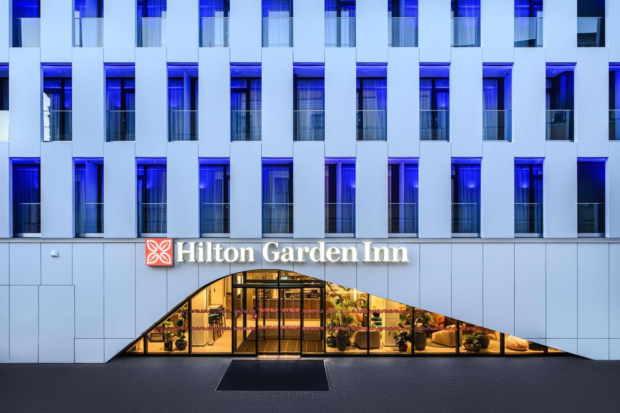 Hilton Garden Inn Debrecen City Center Екстериор снимка