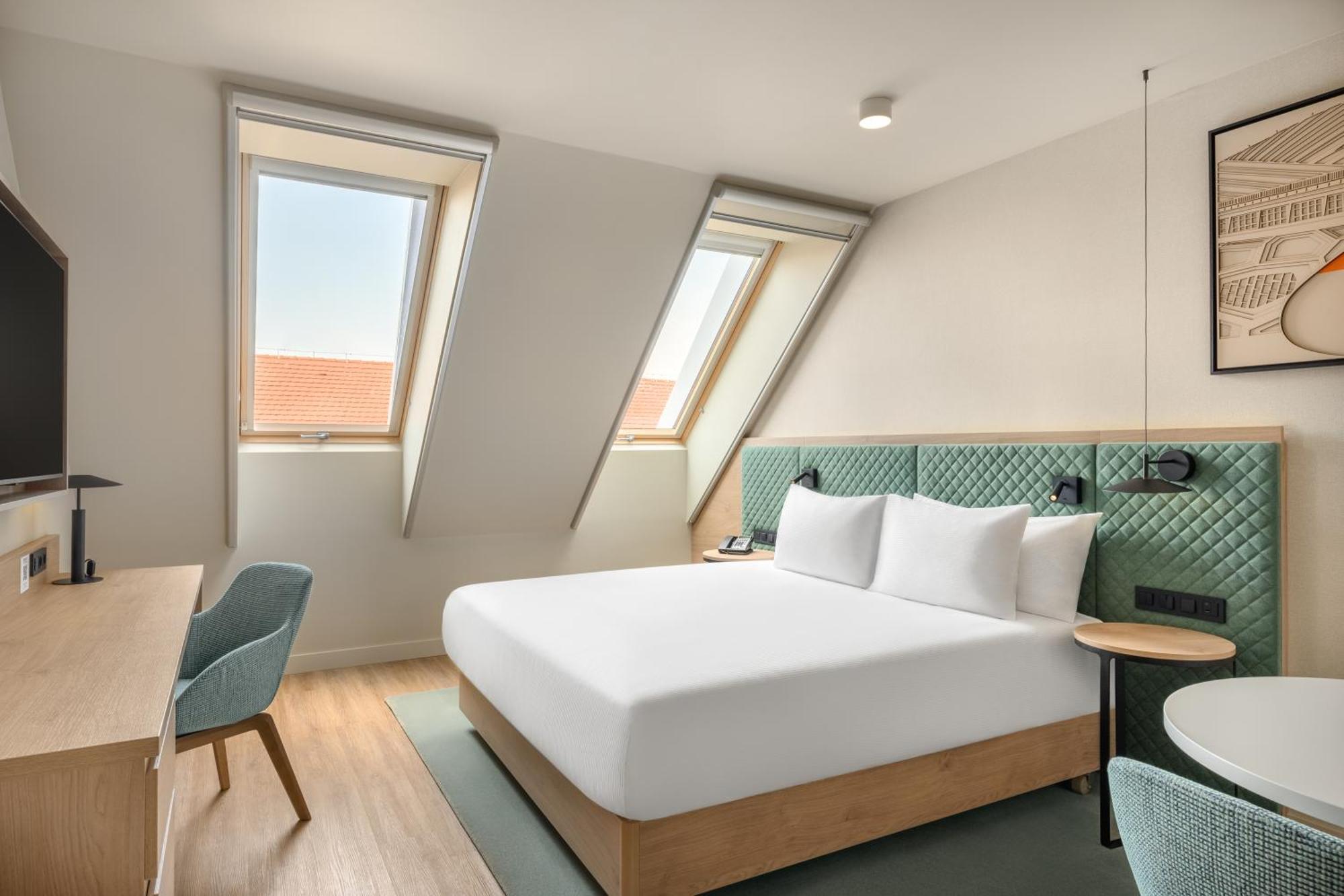 Hilton Garden Inn Debrecen City Center Екстериор снимка