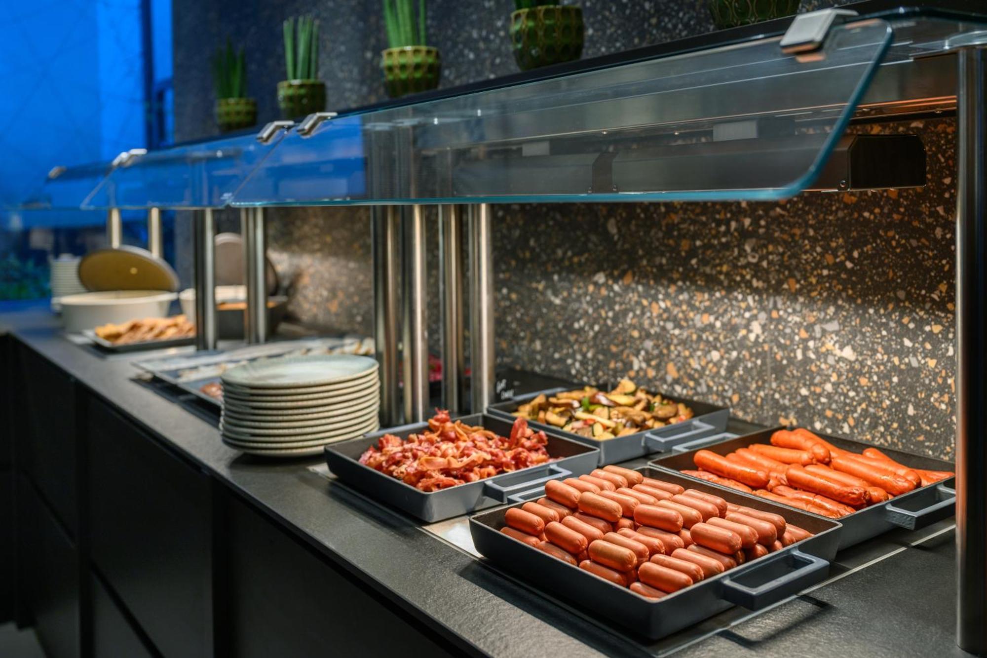 Hilton Garden Inn Debrecen City Center Екстериор снимка